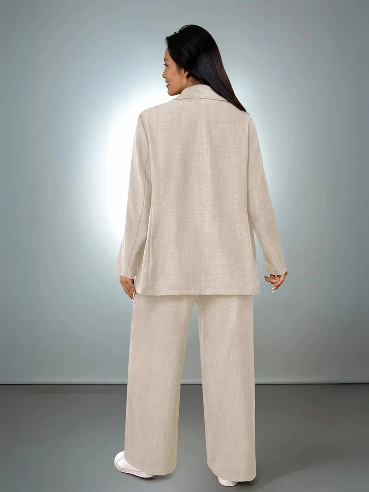 Κομψό σακάκι και παντελόνι κοστουμιού με πέτο για μεγάλα μεγέθη - LA FEMME WANDERER