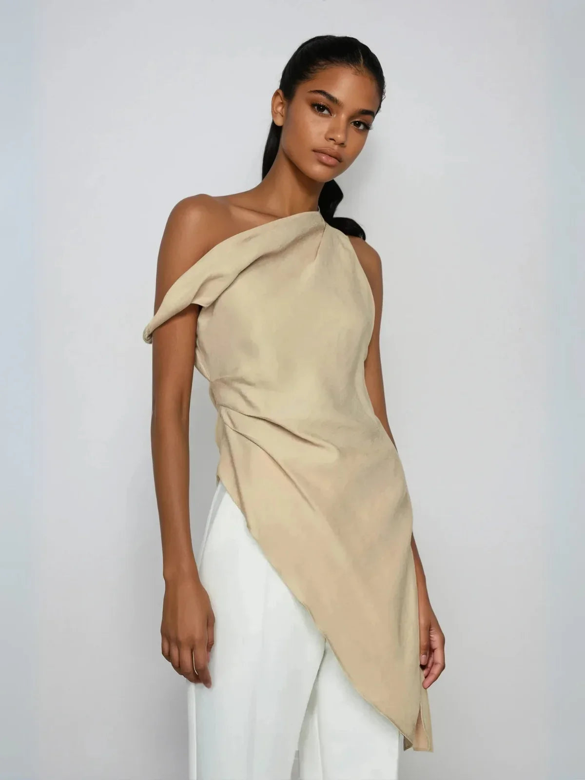 Minimal Grace Asymmetrical Μπλούζα - LA FEMME WANDERER