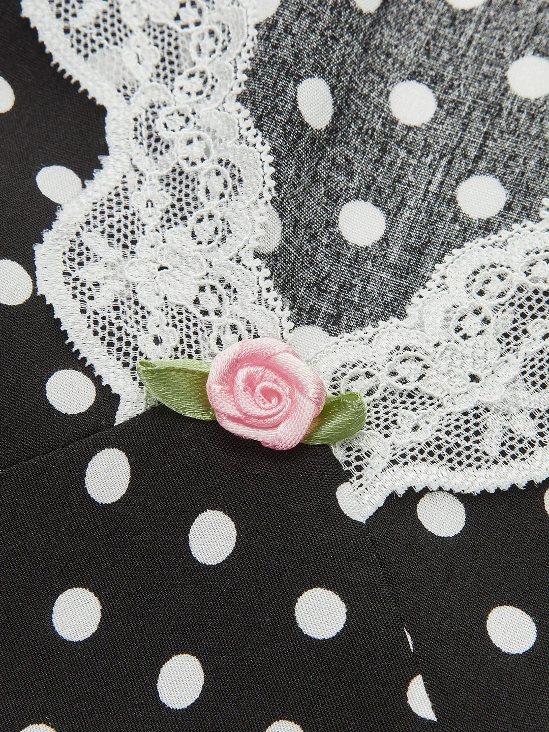 Φόρεμα πουά με δαντέλα - LA FEMME WANDERER