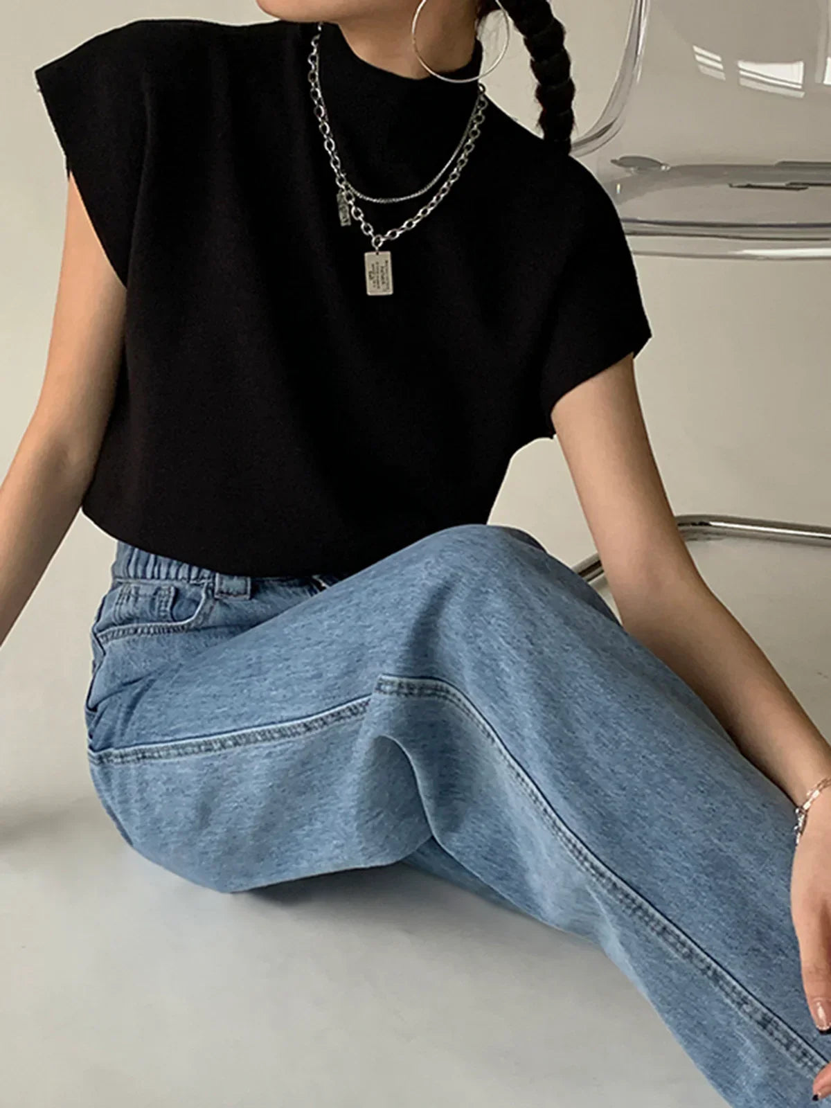 Leisurely Solid Pullover Sweater Vest - LA FEMME WANDERER