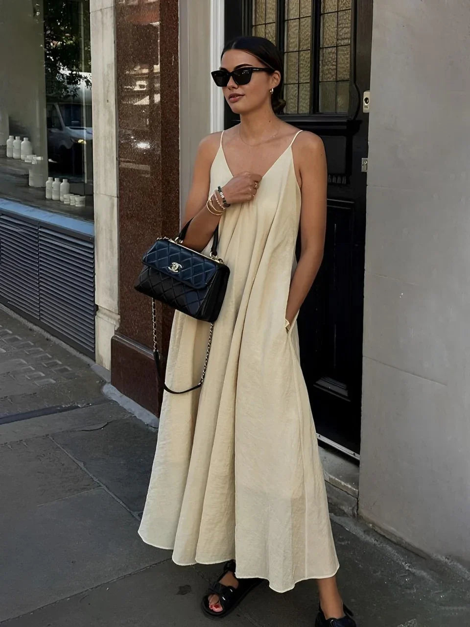 Elegant & Chic V-neck Long Dress - LA FEMME WANDERER