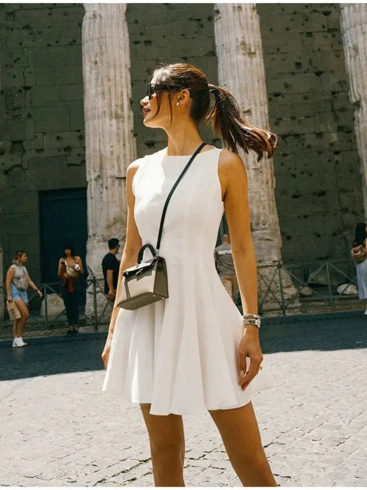 Φόρεμα Bliss με στρογγυλή λαιμόκοψη και παγετό - LA FEMME WANDERER