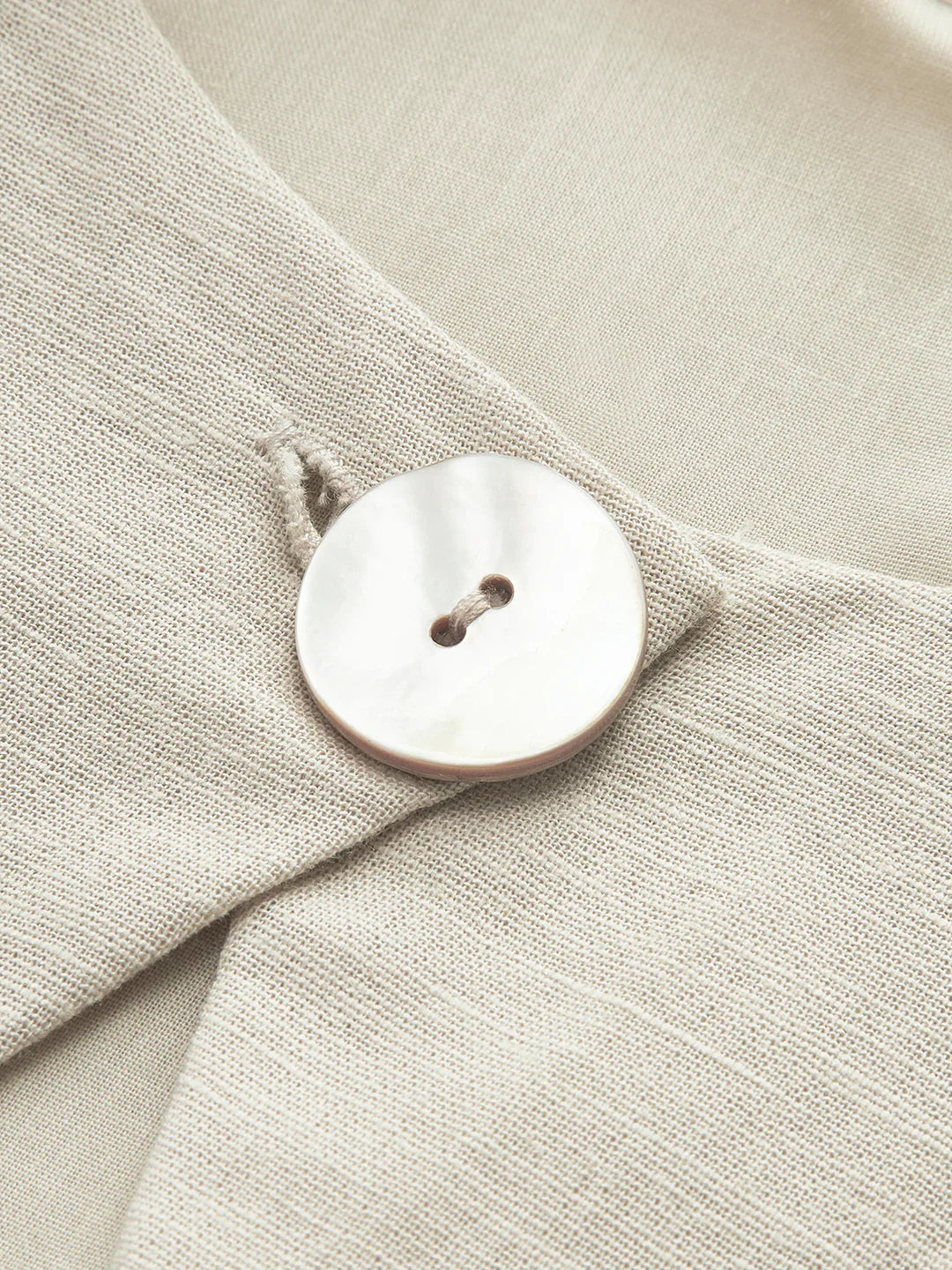 Μακρύ φόρεμα με κοψίματα από βαμβάκι και λινό - LA FEMME WANDERER