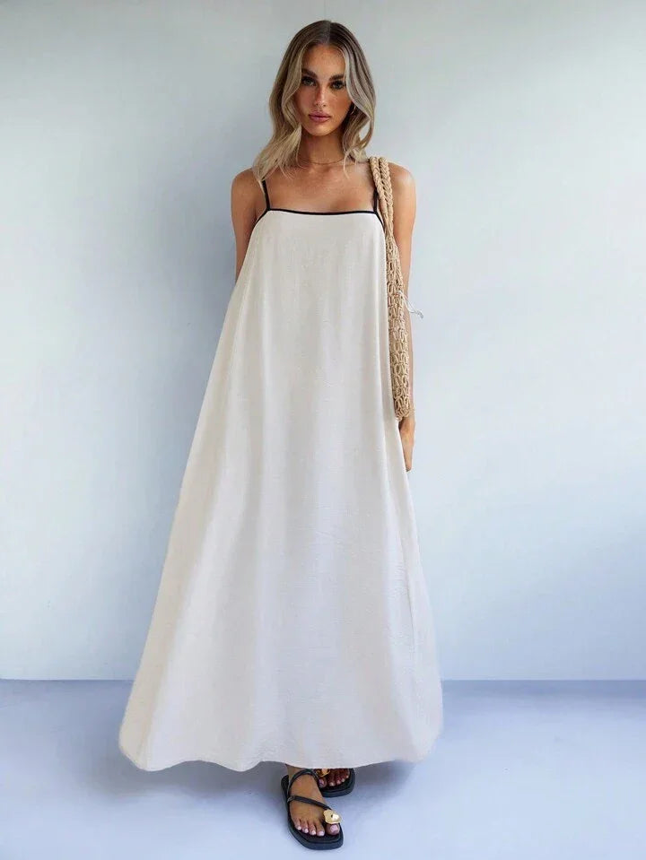 Κομψό, άνετο φόρεμα με φαρδιά τιράντες σε αντίθεση χρώματος - LA FEMME WANDERER