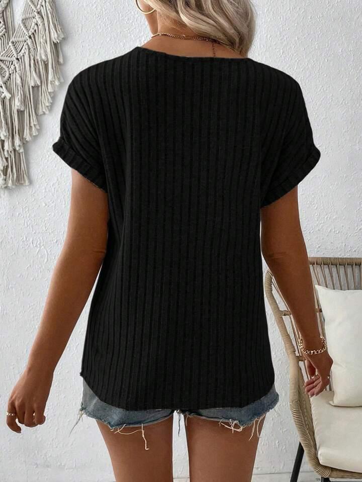 Μπλούζα με V και κουμπιά από μείγμα κασμίρ, απαραίτητη για κάθε μέρα - LA FEMME WANDERER