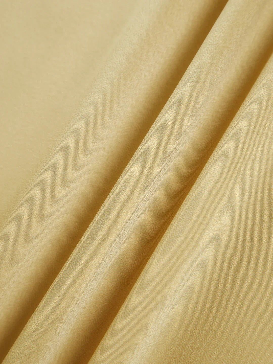 Μακρύ φόρεμα με ανοιχτή πλάτη και σατέν σκίσιμο - LA FEMME WANDERER