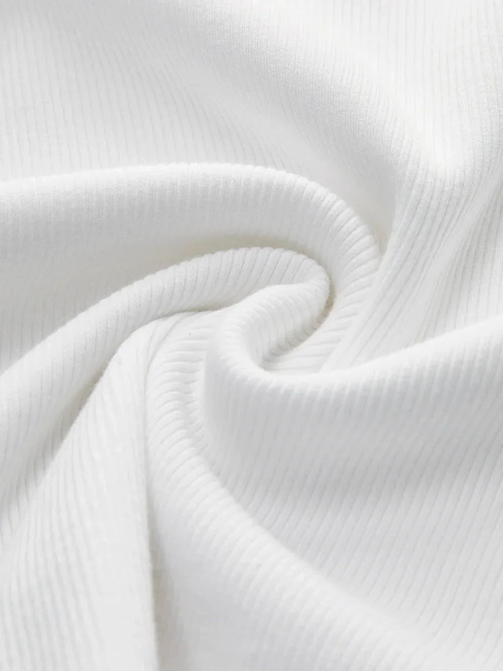 7 Μέρες - 7 Εμφανίσεις - Κυριακή - LA FEMME WANDERER