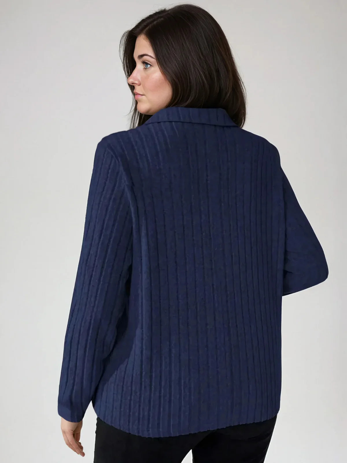 Μακρυμάνικο μπλουζάκι με ριμπ ύφανση και γιακά σε άνετη γραμμή, για μεγάλες δόσεις - LA FEMME WANDERER