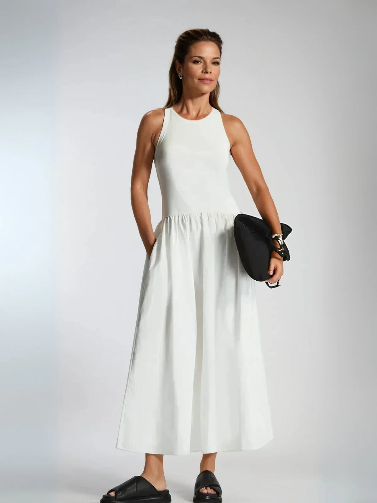 Φόρεμα με στρογγυλή λαιμόκοψη και casual ραφές - LA FEMME WANDERER