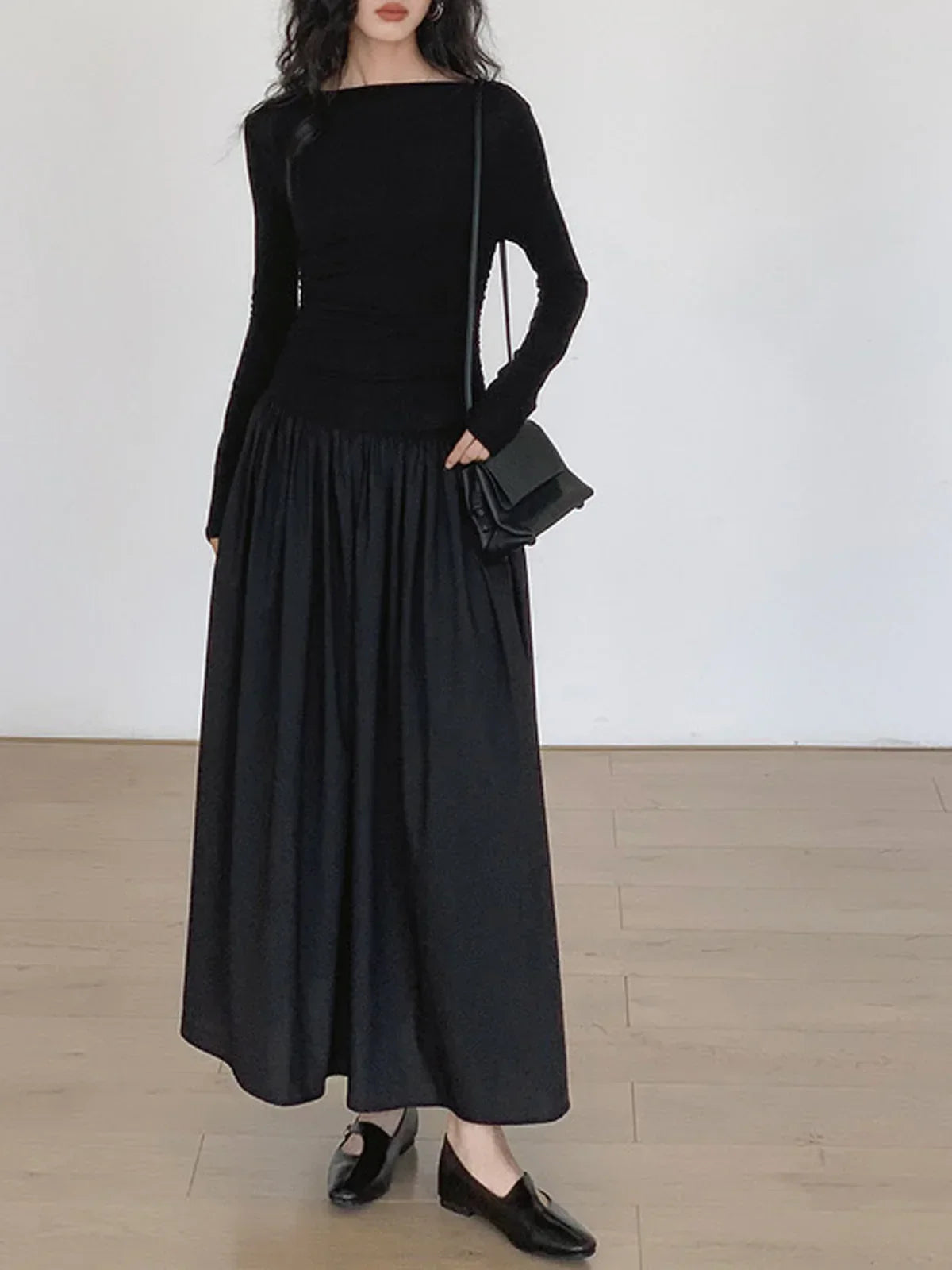 Φόρεμα μίντι με πλισέ σχέδιο και μακριά μανίκια - LA FEMME WANDERER