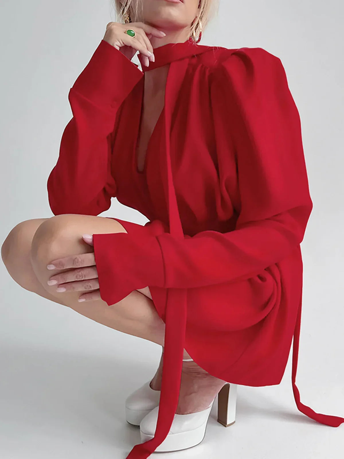 Κοντό φόρεμα με λαιμόκοψη και φαναράκι - LA FEMME WANDERER