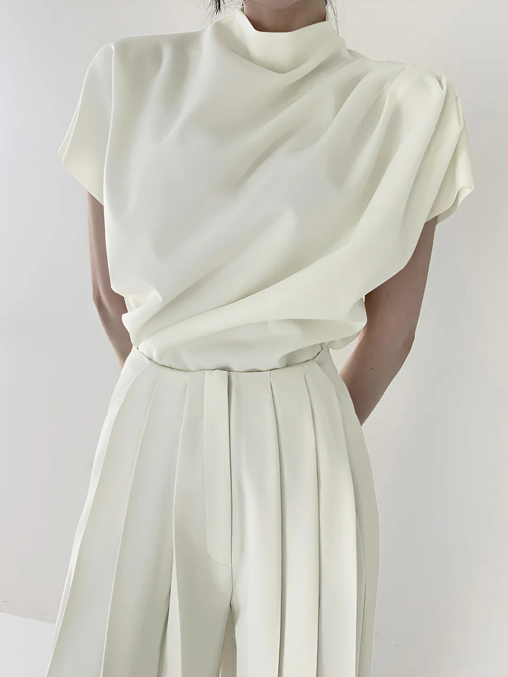 Fall & Winter Capsule - 2 - LA FEMME WANDERER