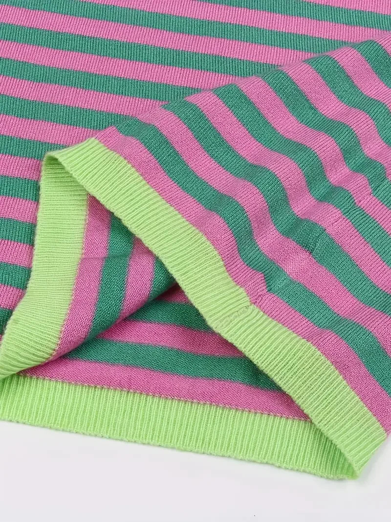 Πλεκτό τοπ με στρογγυλή λαιμόκοψη και ριγέ σχέδιο σε αντίθεση χρώματος - LA FEMME WANDERER