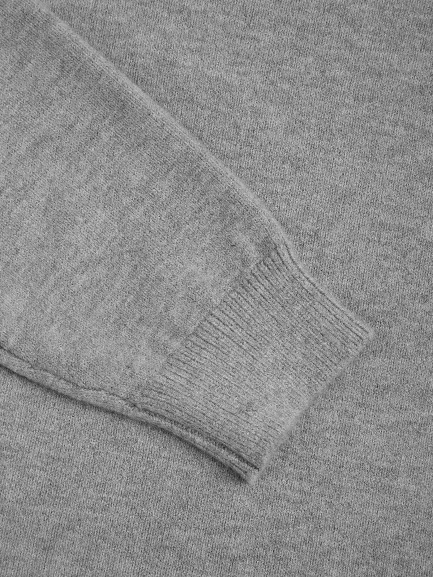 Πλεκτό oversized πουλόβερ με ασύμμετρη λαιμόκοψη - LA FEMME WANDERER