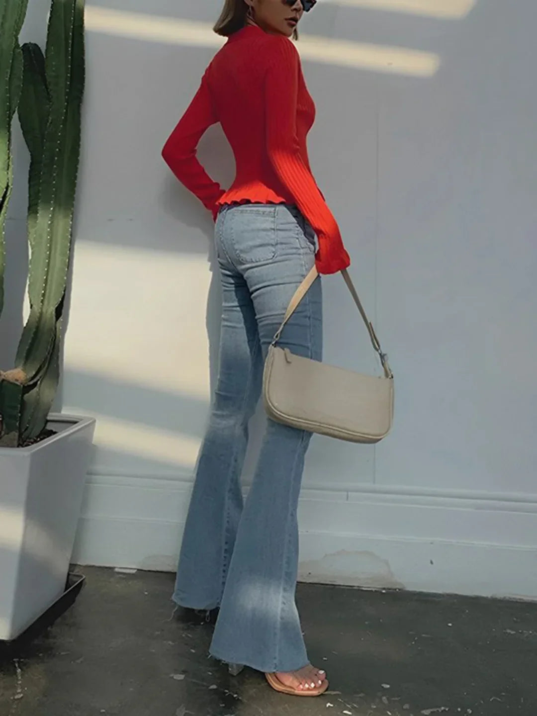 Ρετρό ζακέτα με βολάν και κουμπιά από πέρλες - LA FEMME WANDERER