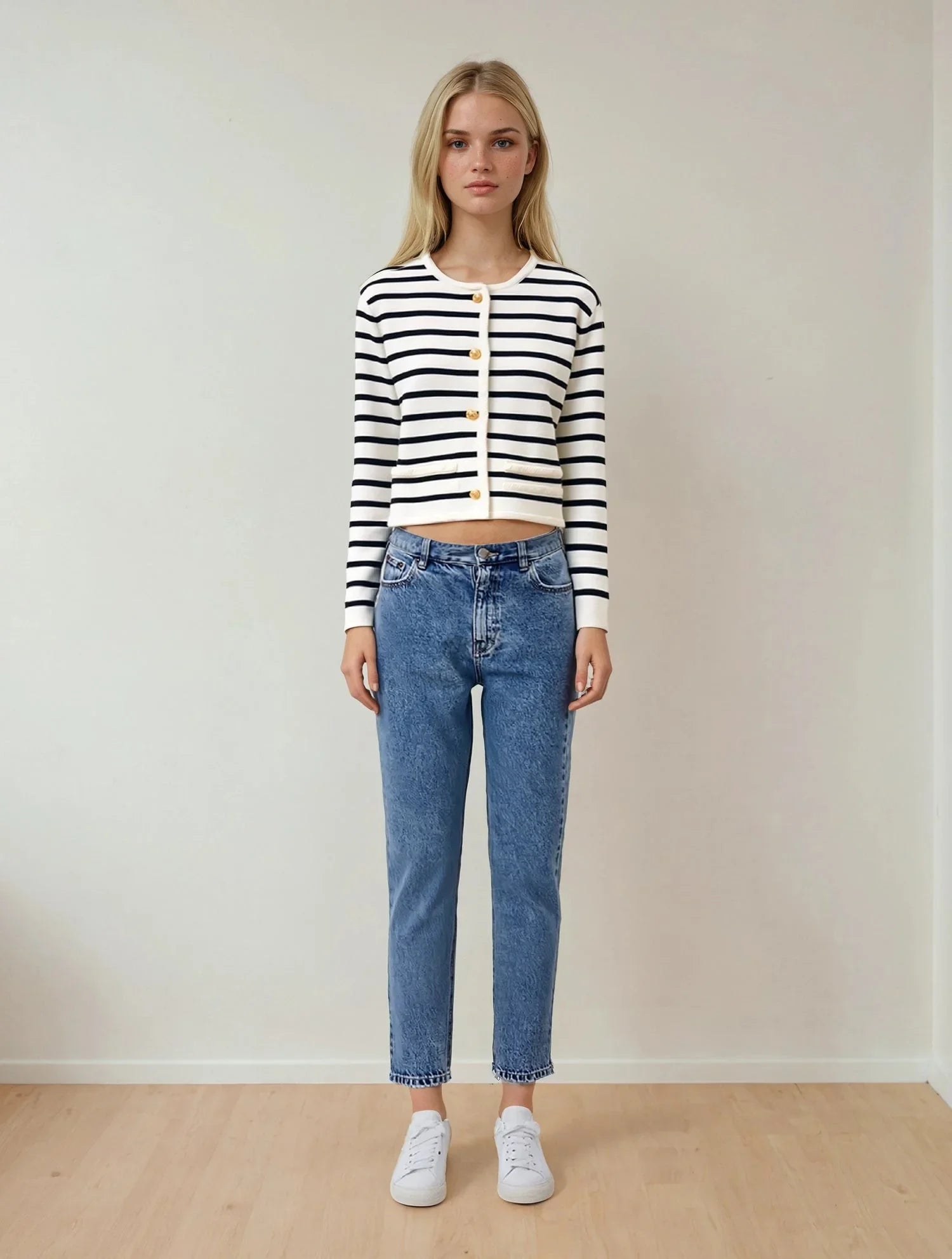 Classy & Chic Look - 1 - LA FEMME WANDERER