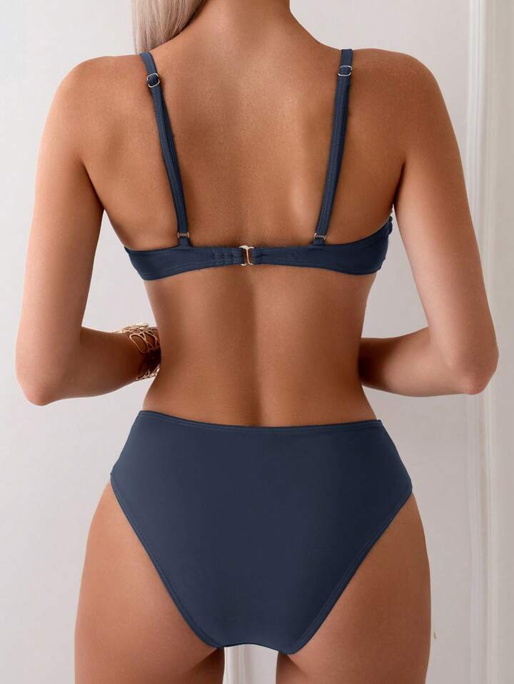 Adjustable Strap Bikini Set – Elegant Two Piece Swimsuit