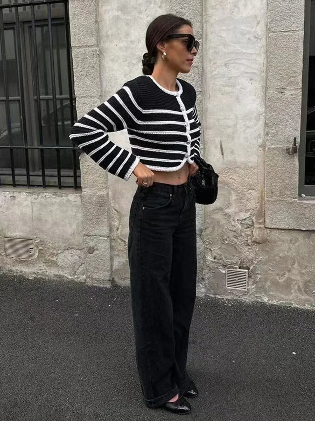 Πουλόβερ με στρογγυλή λαιμόκοψη και αγκράφα - LA FEMME WANDERER